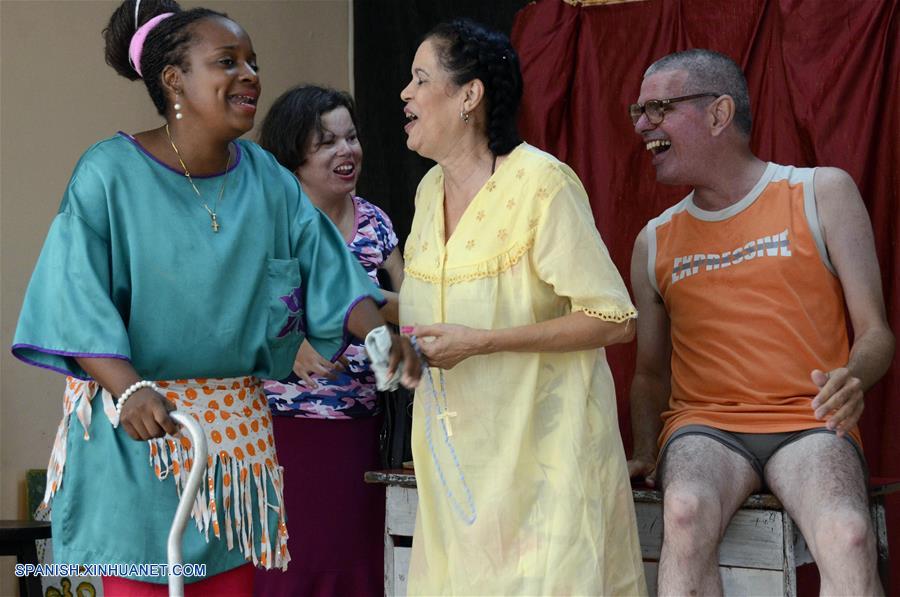 CUBA-HABANA-GRUPO TEATRAL SIN BASTON-SERIE