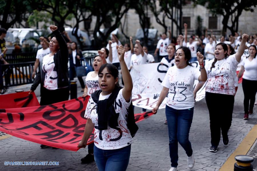 MEXICO-GUADALAJARA-PROTESTA-AYOTZINAPA