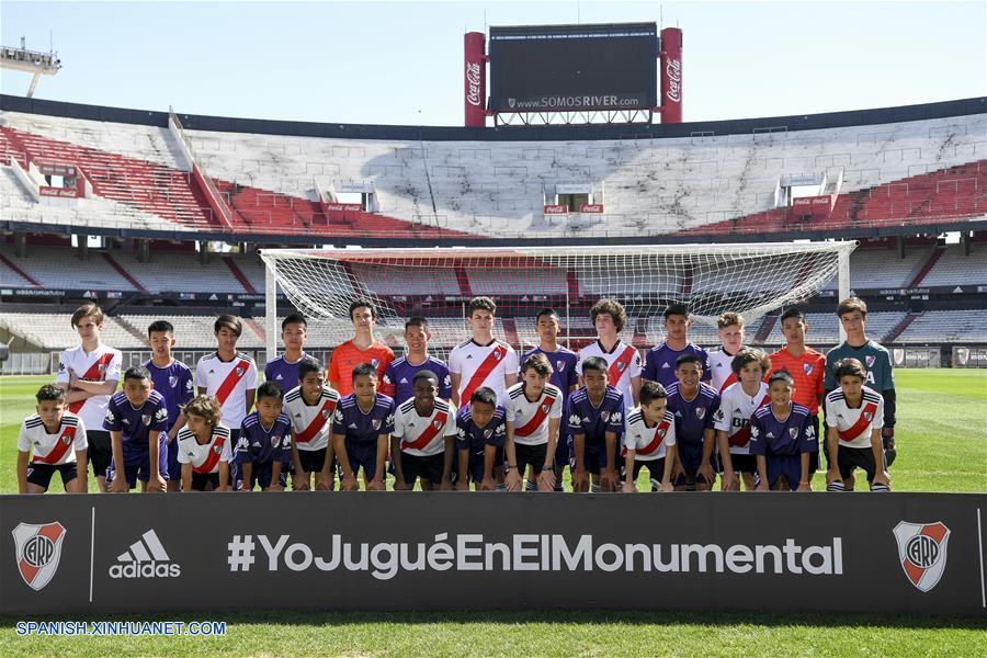 ARGENTINA-BUENOS AIRES-TAILANDIA-FUTBOL