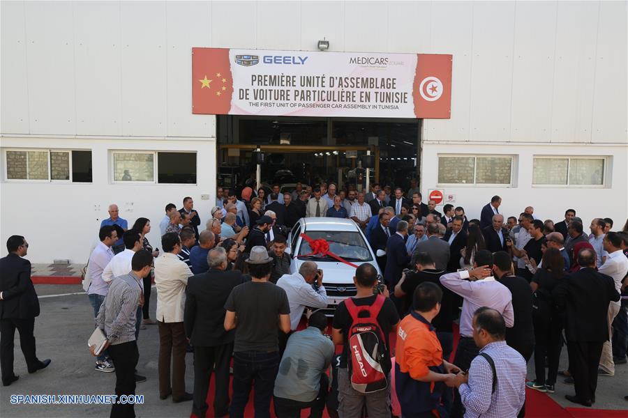 TUNEZ-TUNEZ-CHINA-GEELY-AUTOMOVIL