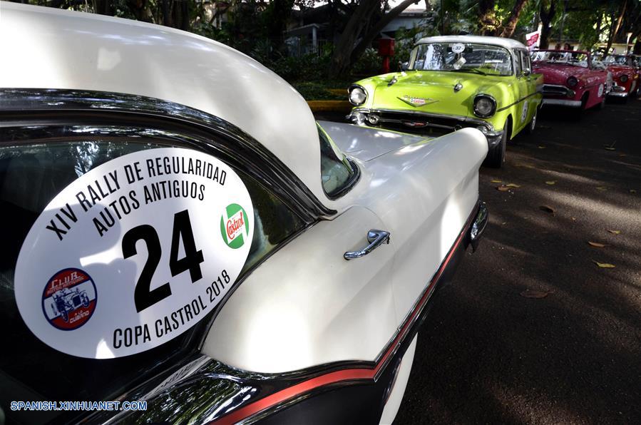 CUBA-HABANA-AUTOMOVILES CLASICOS