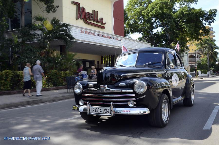 CUBA-HABANA-AUTOMOVILES CLASICOS