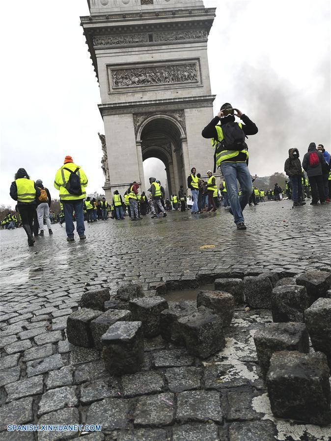FRANCIA-PARIS-CHALECOS AMARILLOS-MANIFESTACION