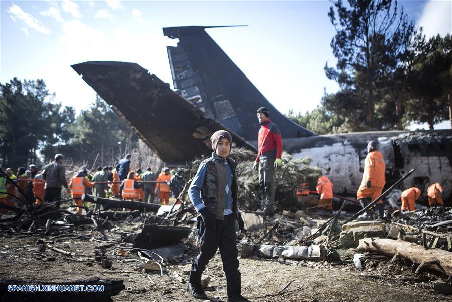 IRAN-KARAJ-ACCIDENTE-AVION 
