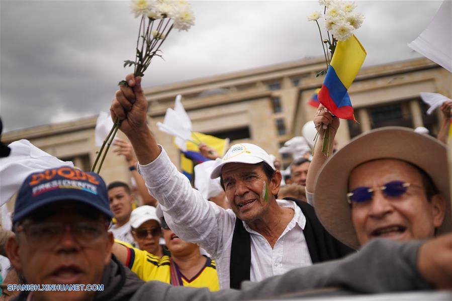 COLOMBIA-BOGOTA-EXPLOSION-MARCHA