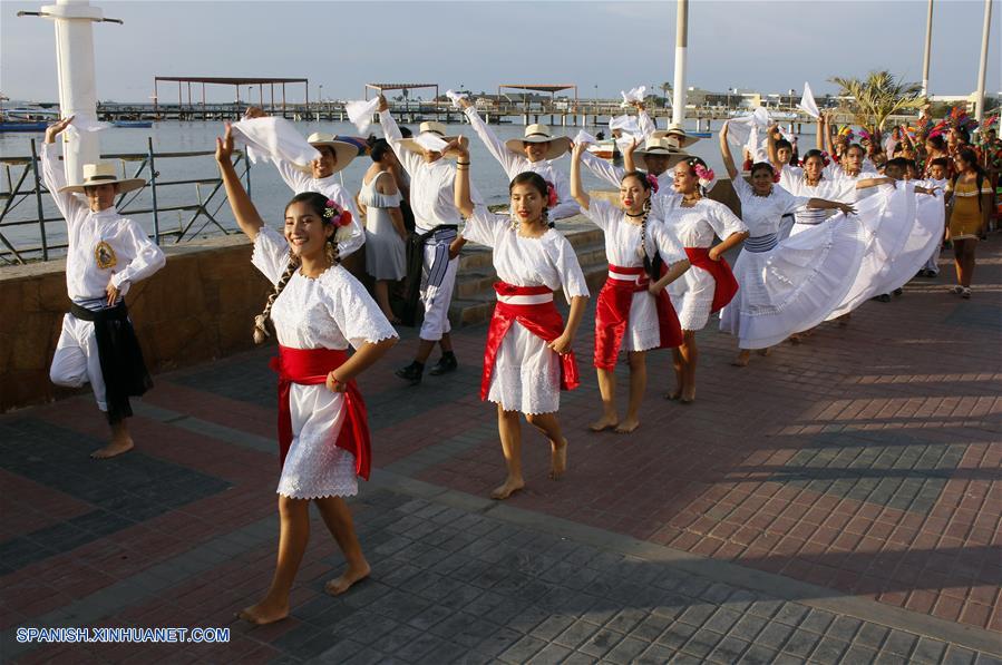 PERU-PISCO-FESTIVIDAD