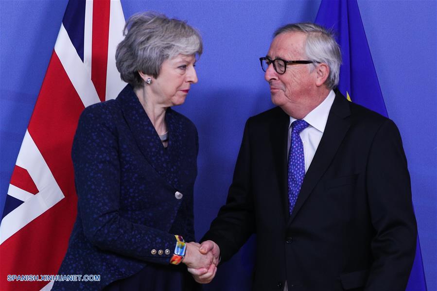 BELGICA-BRUSELAS-UE-REINO UNIDO-JUNCKER-THERESA MAY