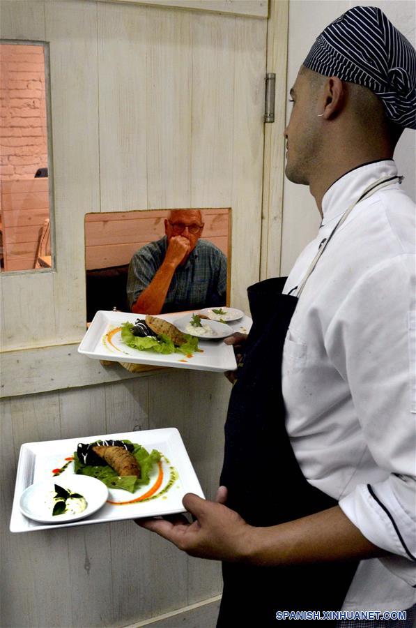 CUBA-HABANA-RESTAURANTE-CONCURSO