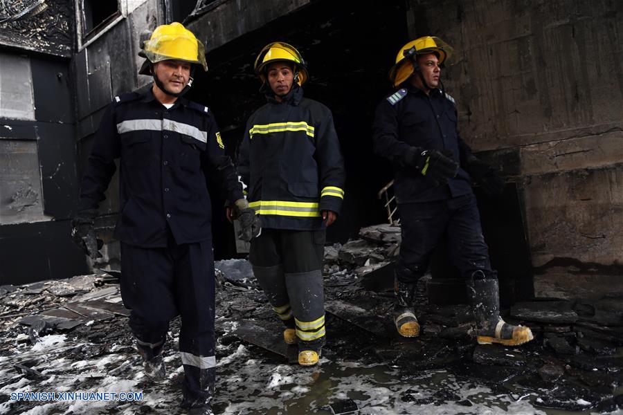 EGIPTO-CAIRO-ESTACION DE TRENES-INCENDIO