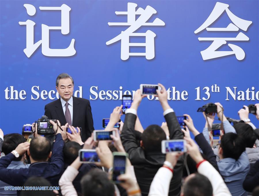 (DOS SESIONES)CHINA-BEIJING-APN-CONFERENCIA DE PRENSA-WANG YI 