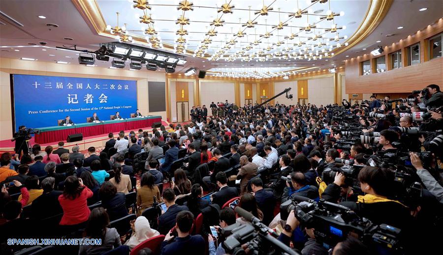 (DOS SESIONES)CHINA-BEIJING-APN-CONFERENCIA DE PRENSA-WANG YI