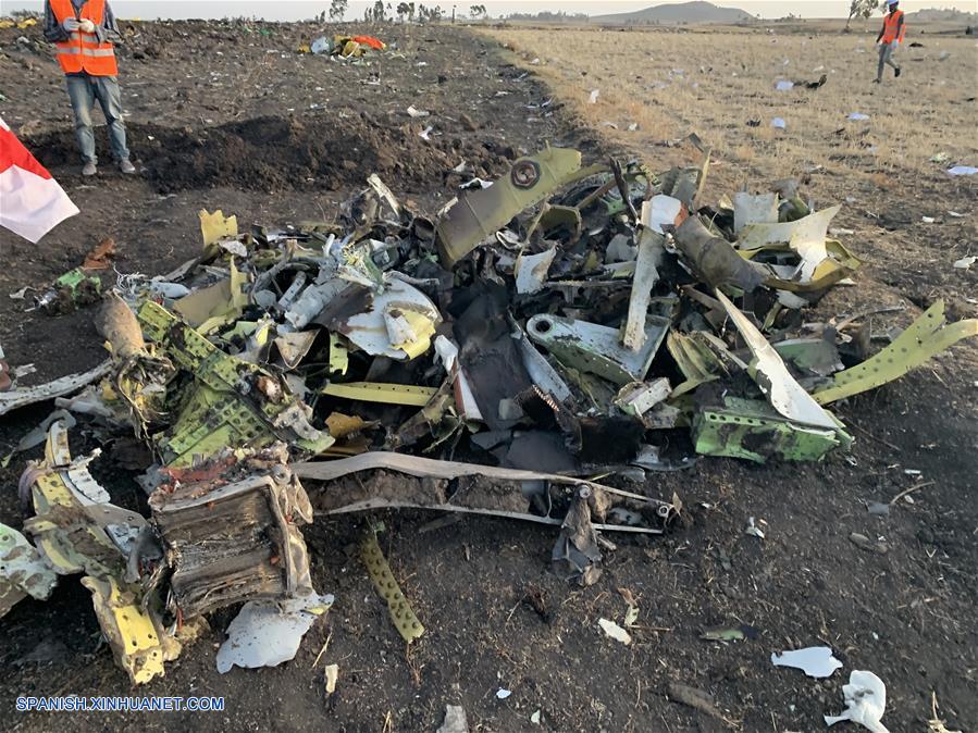 ETIOPIA-ADDIS ABEBA-AVION-ACCIDENTE