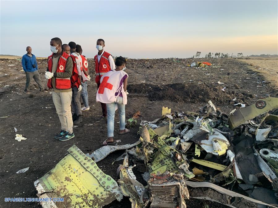 ETIOPIA-ADDIS ABEBA-AVION-ACCIDENTE