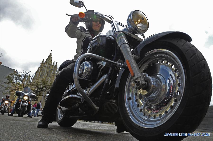 CUBA-HABANA-MOTOTURISMO-ANIVERSARIO