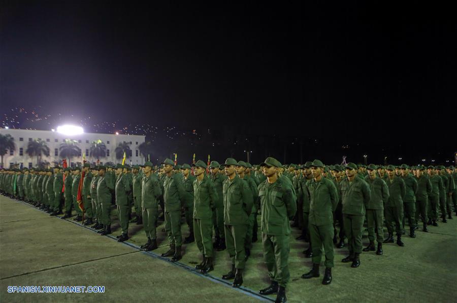 VENEZUELA-CARACAS-MADURO-MILITARES
