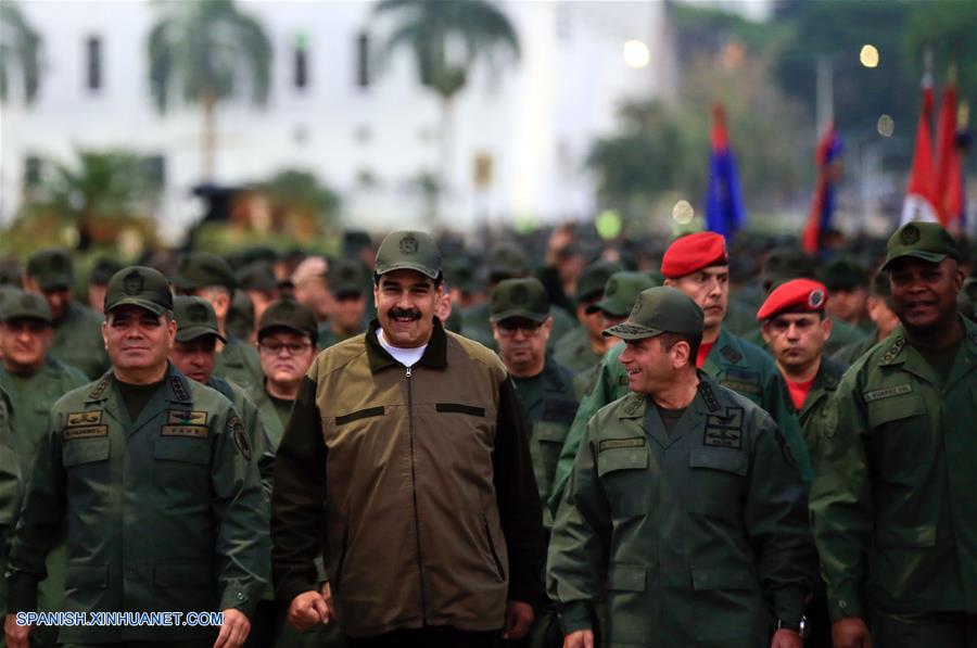 VENEZUELA-CARACAS-MADURO-MILITARES