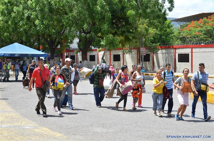 VENEZUELA-TACHIRA-FRONTERA-REAPERTURA