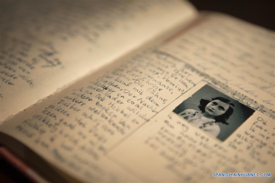 ARGENTINA-BUENOS AIRES-ANIVERSARIO-ANA FRANK