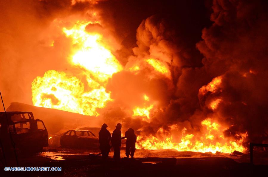 NIGERIA-LAGOS-EXPLOSION DE OLEODUCTO-INCENDIO