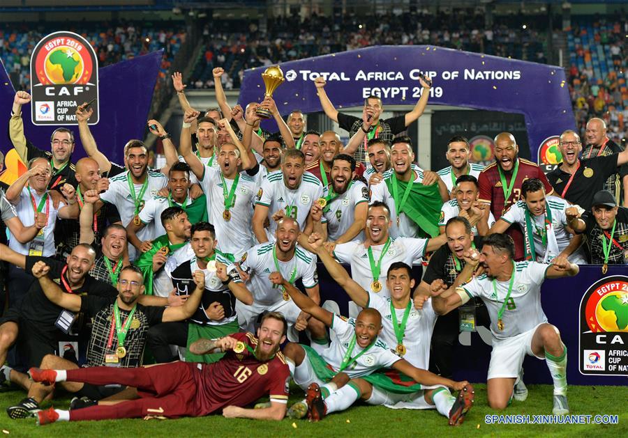 Dos grados Derritiendo Laboratorio Argelia gana Copa Africana de Naciones 2019 al derrotar 1-0 a Senegal |  Spanish.xinhuanet.com