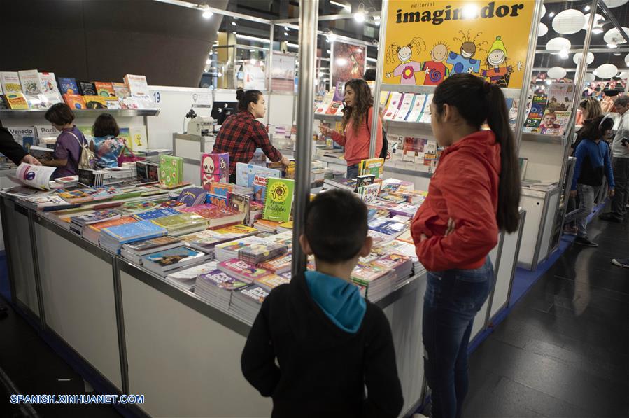 ARGENTINA-BUENOS AIRES-LIBRO-FERIA