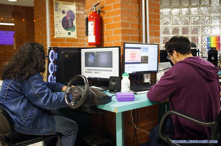 MEXICO-CIUDAD DE MEXICO-UNAM-NEURO REHABILITACION-SERIE