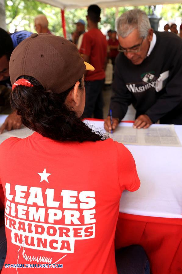 VENEZUELA-CARACAS-EEUU-BLOQUEO-FIRMAS