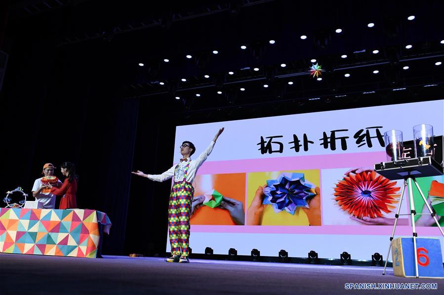 CHINA-ANHUI-ESPECTACULO DE CIENCIA