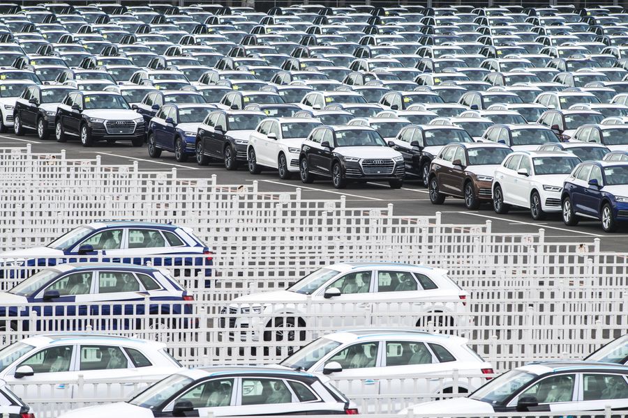 Fuera de plazo foso Canal Multimedia) Llegan a Changchun 82 carros Audi importados mediante el tren  China-Europa | Spanish.xinhuanet.com