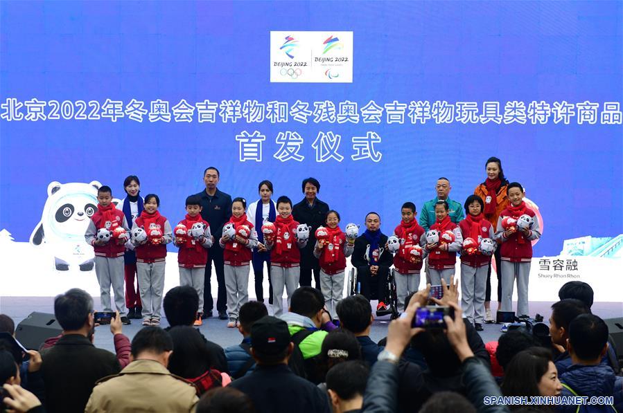 CHINA-BEIJING-JUEGOS OLIMPICOS DE INVIERNO 2022-PRODUCTOS CON LICENCIA-LANZAMIENTO