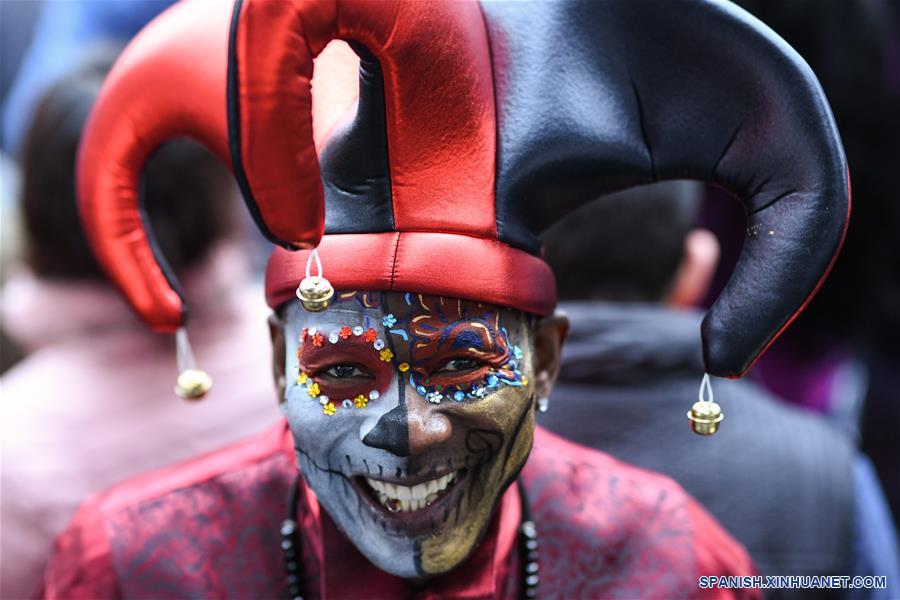 MEXICO-CIUDAD DE MEXICO-DIA DE MUERTOS-DESFILE