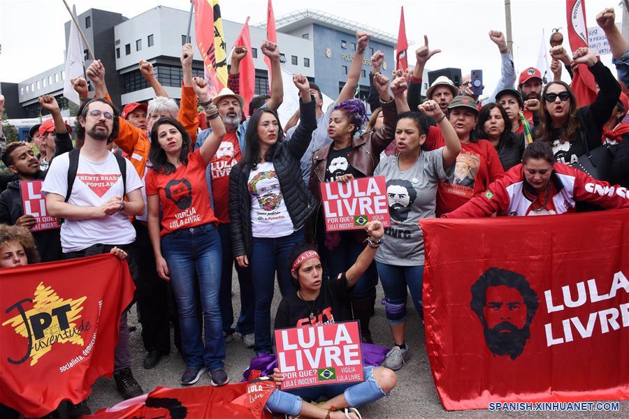 BRASIL-CURITIBA-LULA-LIBERTAD