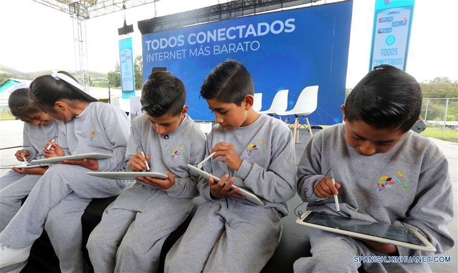 ECUADOR-PICHINCHA-LENIN MORENO-INTERNET