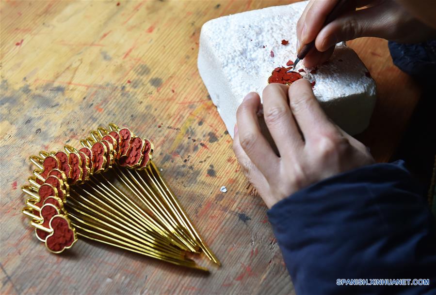 CHINA-BEIJING-TALLADO EN LACA