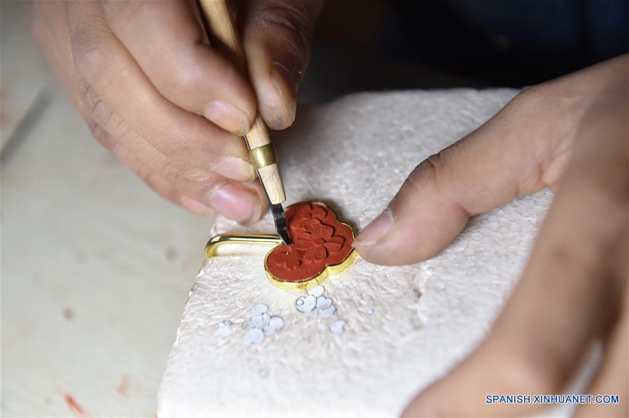 CHINA-BEIJING-TALLADO EN LACA