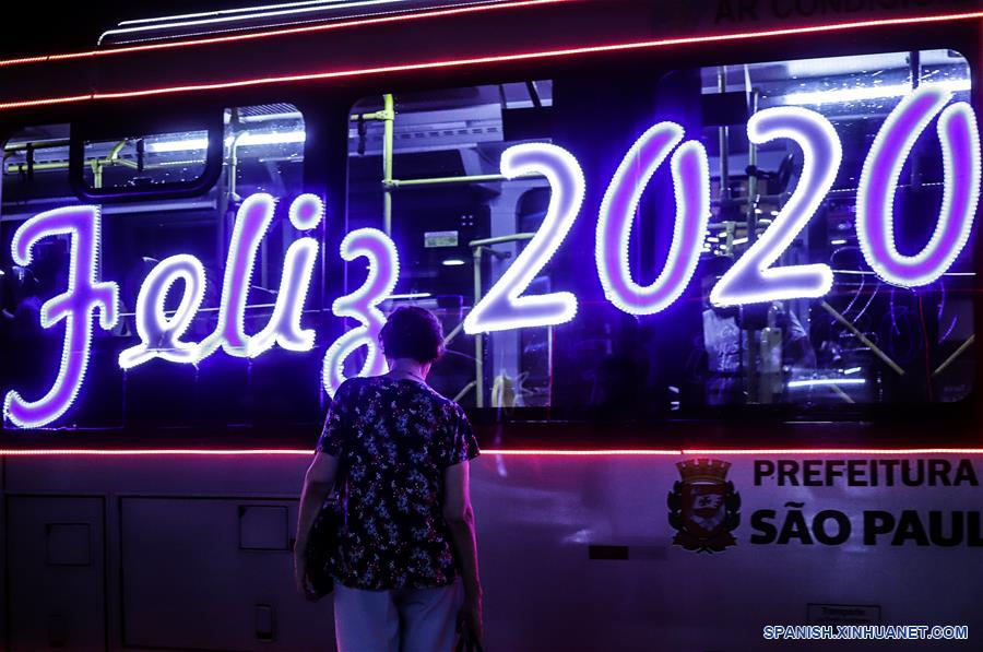 BRASIL-SAO PAULO-NAVIDAD