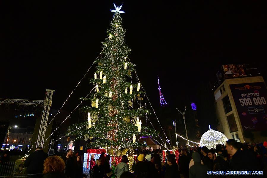 GEORGIA-TIFLIS-DECORACION-FIESTAS