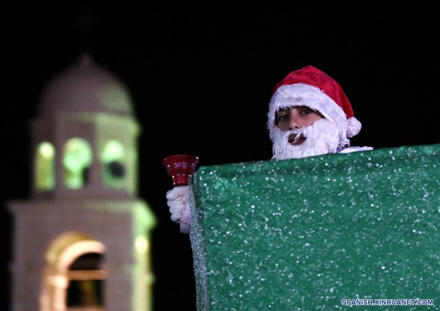 SIRIA-DAMASCO-NAVIDAD-CELEBRACION