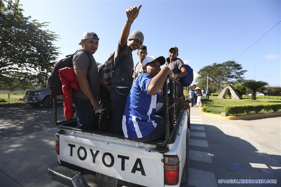 HONDURAS-QUIMISTAN-CARAVANA-MIGRANTES