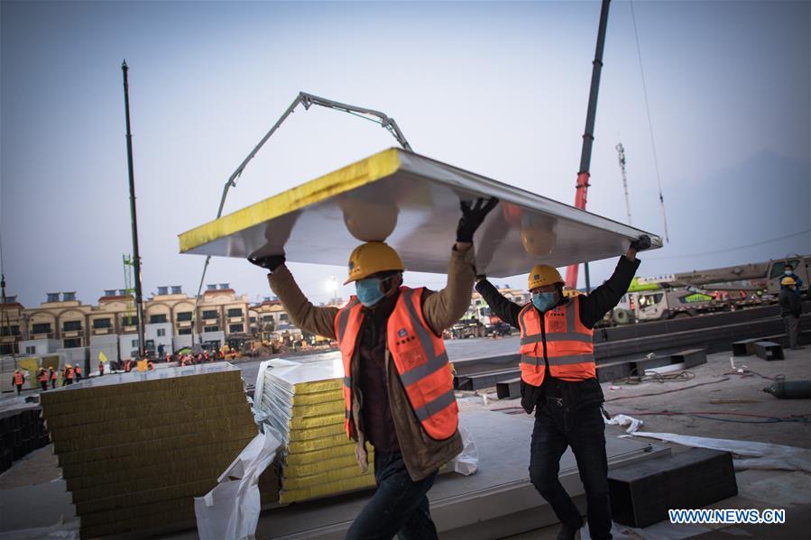 CHINA-WUHAN-CONTROL DE CORONAVIRUS-HOSPITAL PROVISIONAL-CONSTRUCCION