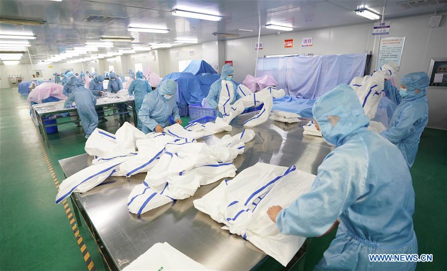 CHINA-WUHAN-NUEVO CORONAVIRUS-EQUIPO DE PROTECCION-SUMINISTRO