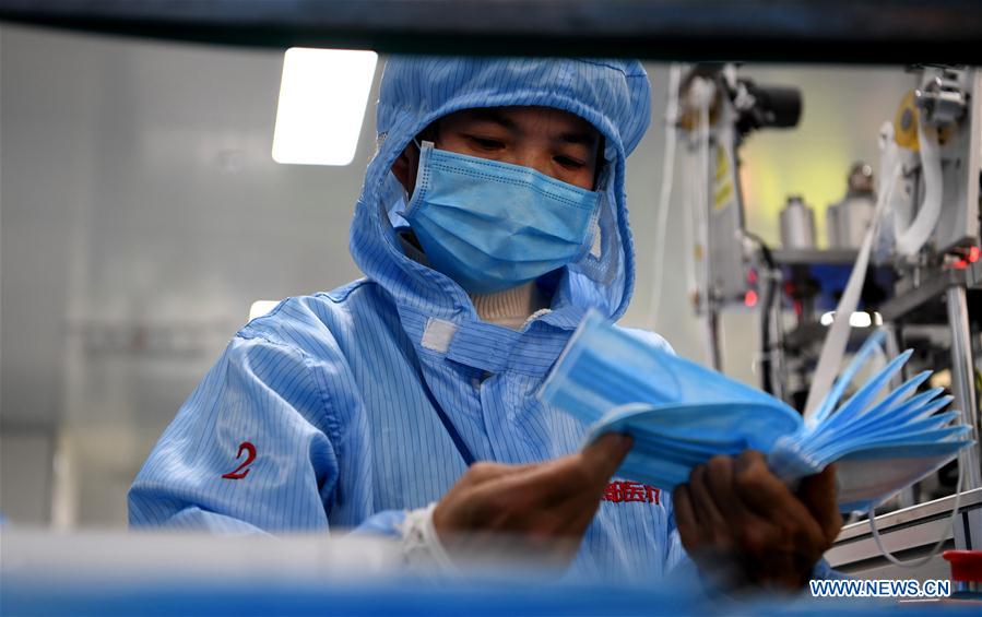 CHINA-HENAN-CORONAVIRUS-EQUIPO DE PROTECCION-SUMINISTRO