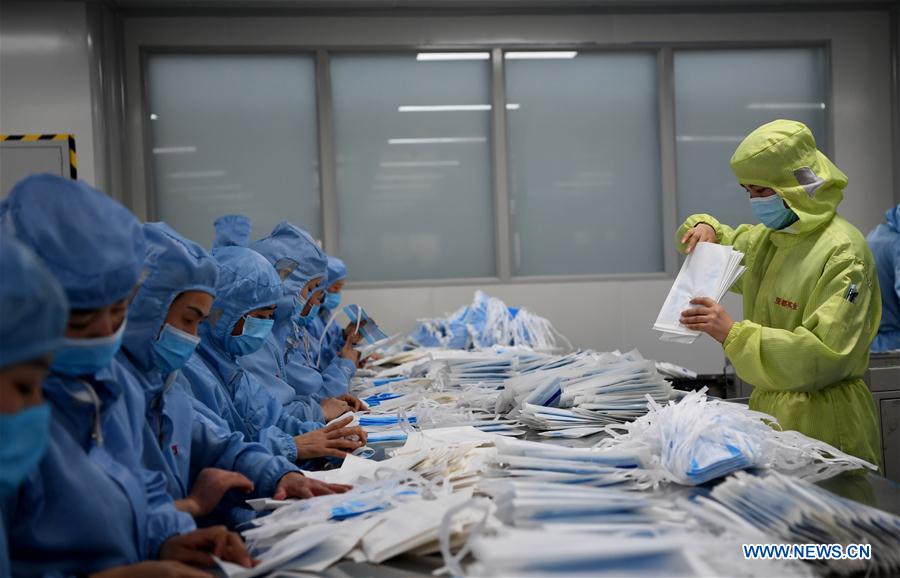 CHINA-HENAN-CORONAVIRUS-EQUIPO DE PROTECCION-SUMINISTRO