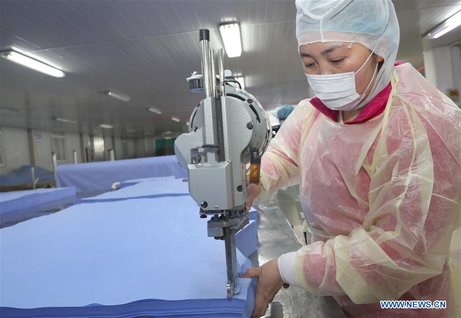 CHINA-CORONAVIRUS-EQUIPO DE PROTECCION-SUMINISTRO