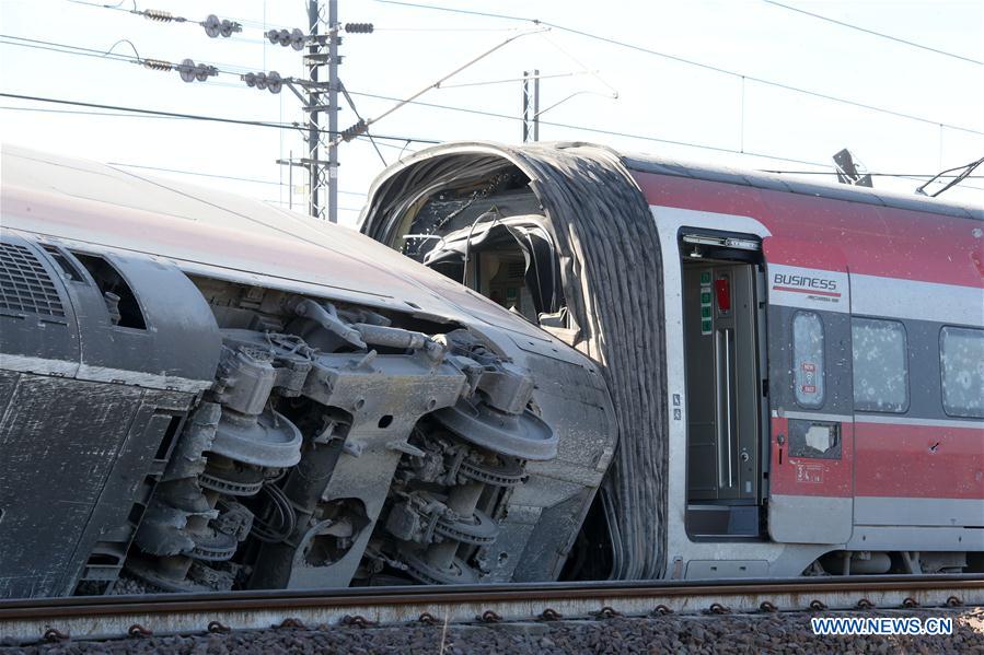 ITALIA-LODI-TREN-DESCARRILAMIENTO