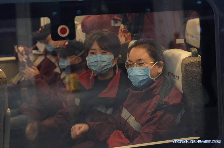 CHINA-HUNAN-CHANGSHA-EQUIPO MEDICO-AYUDA