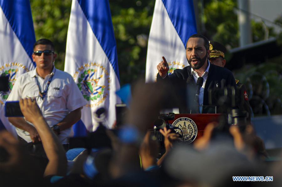 EL SALVADOR-SAN SALVADOR-ASAMBLEA-EJERCITO