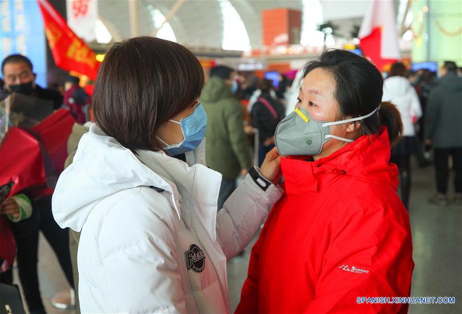 CHINA-CONTROL EPIDEMICO-MEDICOS-HUBEI-AYUDA