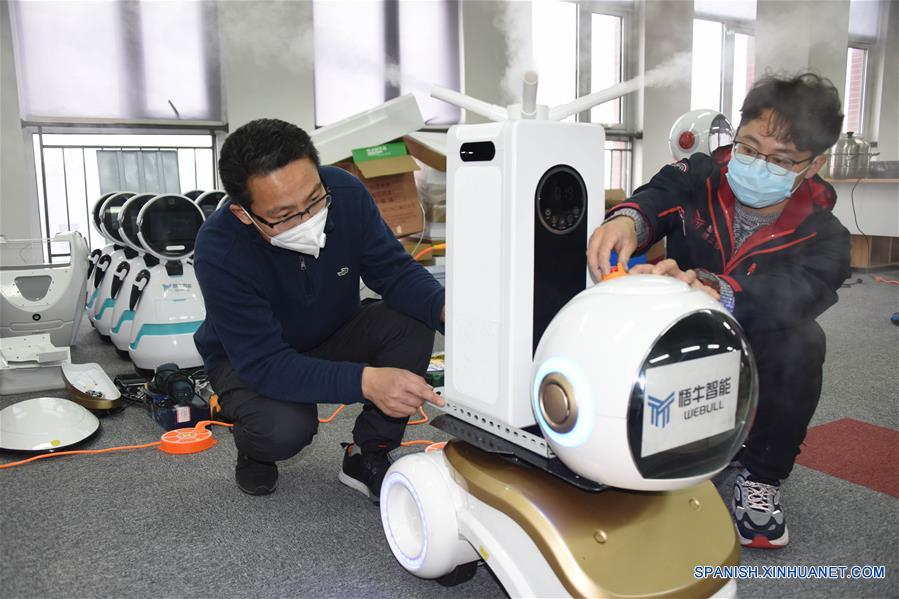 CHINA-SHANDONG-QINGDAO-ROBOTS DE DESINFECCION 