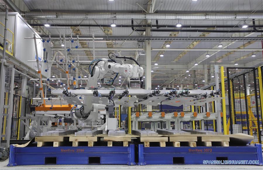 CHINA-LIAONING-PLANTA DE AUTOPARTES-REANUDACION DEL TRABAJO